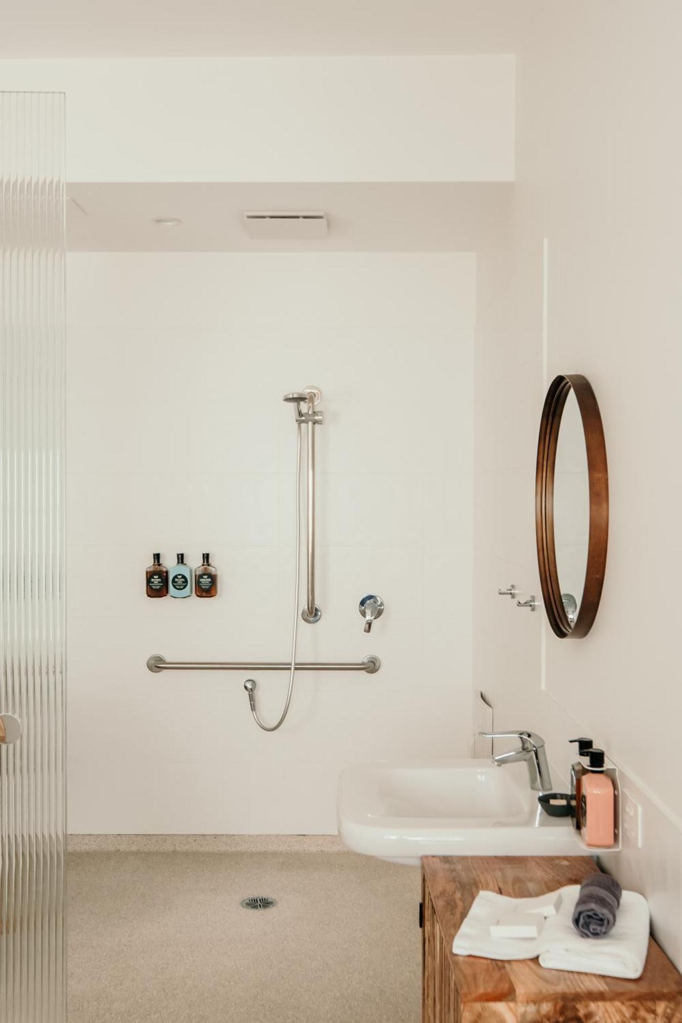 The Oak & Anchor Hotel Port Fairy Bagian luar foto